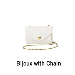 Clare V Bijoux with chain
